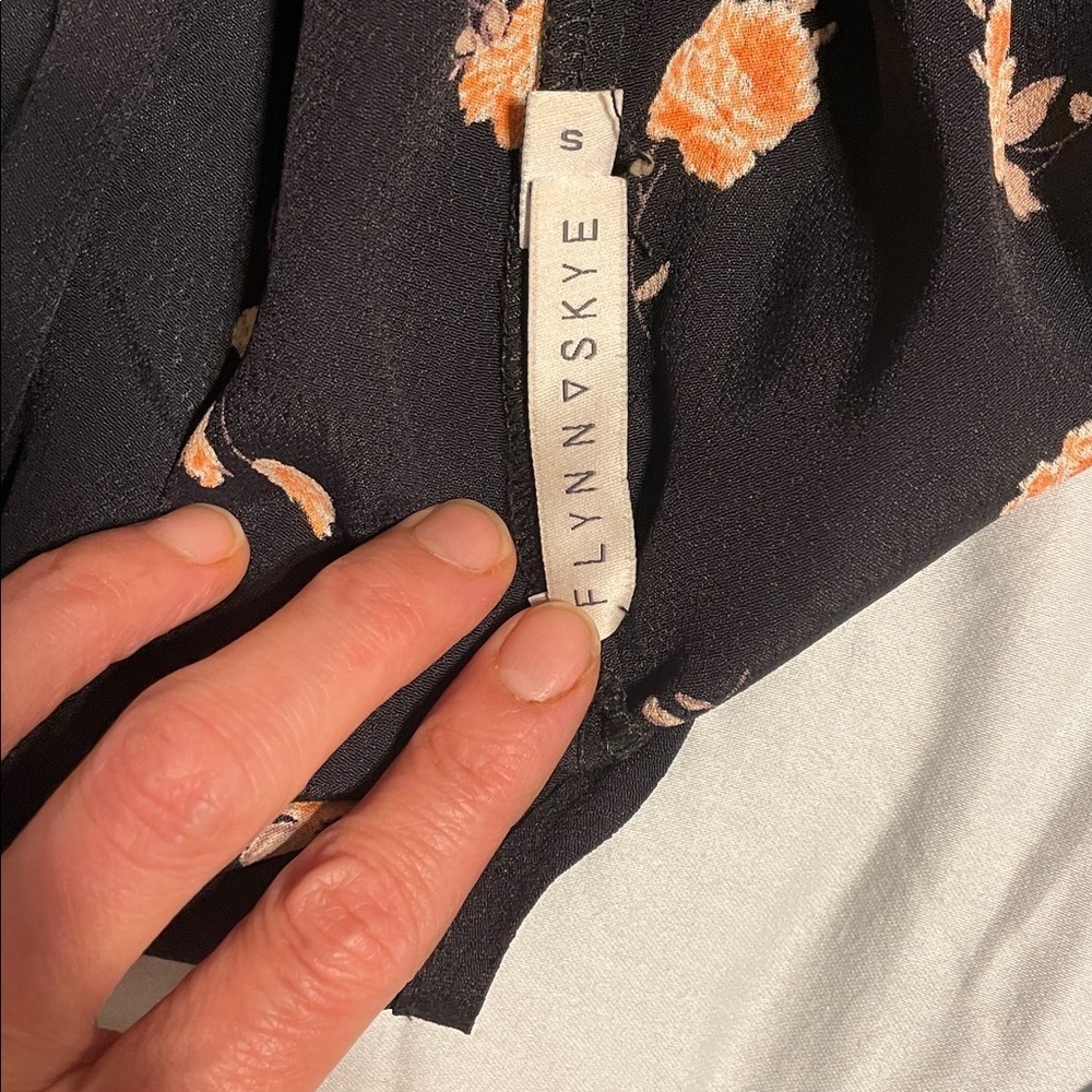 EUC Flynn Skye black floral camisole tank - Picture 4 of 5